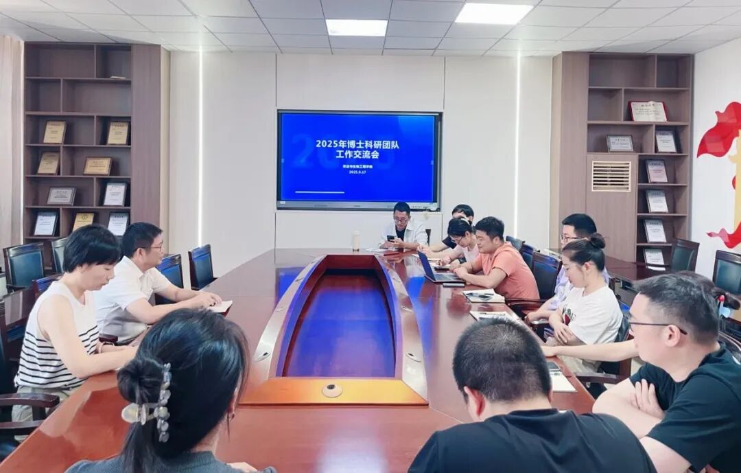 教育科技領域中的學生工作 技術開發的關鍵路徑與實踐價值